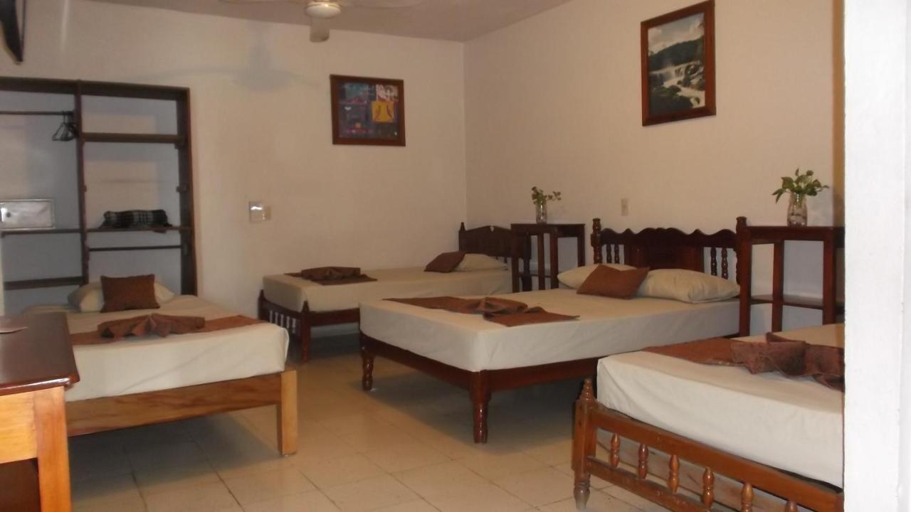 Hotel Canek Palenque Exteriör bild